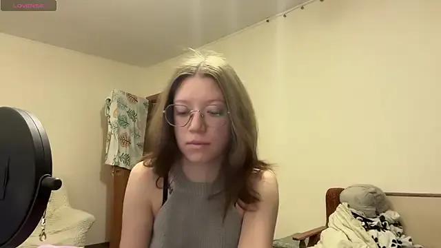 StripChat MargarettNewbie  is Freechat  MargarettNewbie — Suck my finger