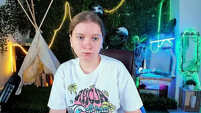 MayaSinabon on StripChat 