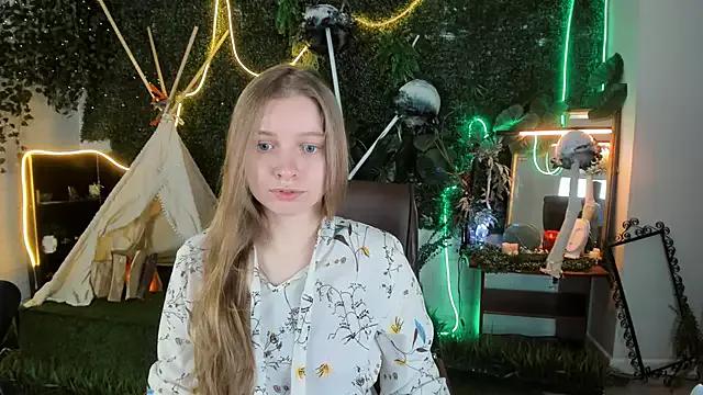 MayaSinabon on StripChat 