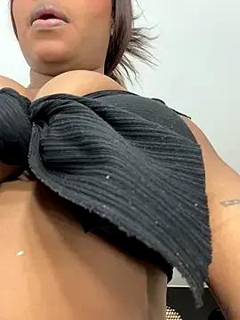 MiiaaCollinss on StripChat 