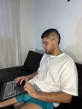 StripChat mirallesandbig  is Freechat  mirallesandbig — fuck and cum