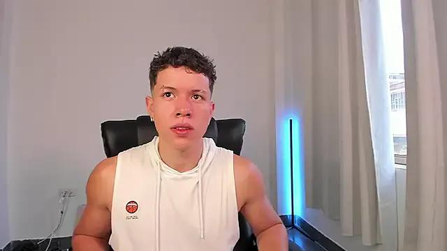nathan_blake —  show my big hard cock 