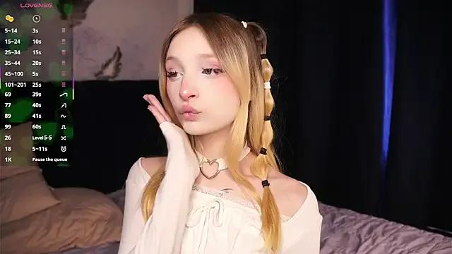 Freechat Naughty__Couplles on StripChat