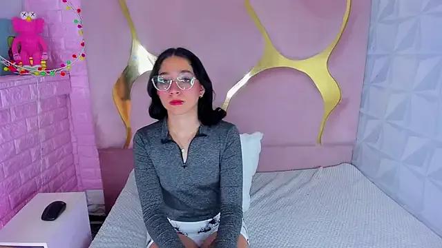 Niina_Sissy on StripChat 