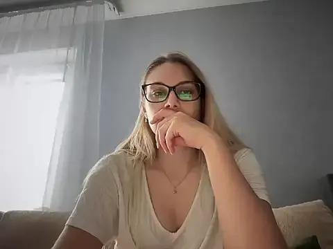 Group NikexPretty on StripChat