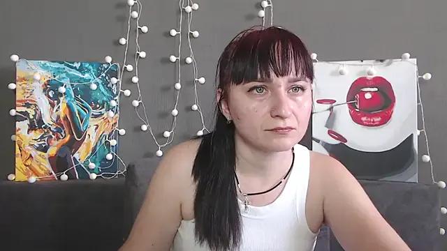 NinaFlawlees on StripChat 
