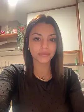 StripChat Noeliagglow  is Freechat  Noeliagglow — Me desnudo / I get naked