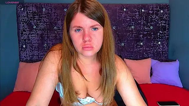 NoraBigAss — Twerking without panties
