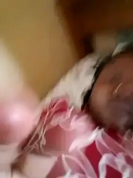 Freechat pretty-donna on StripChat