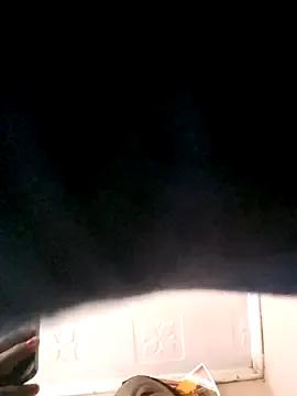 Freechat pretty-donna on StripChat