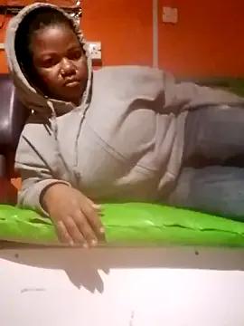 Freechat pretty-donna on StripChat