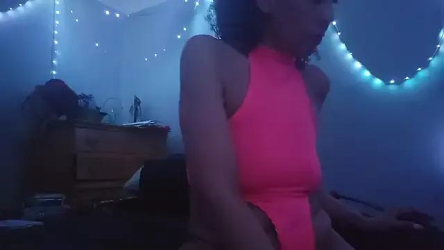 puddled_wonderland on StripChat 