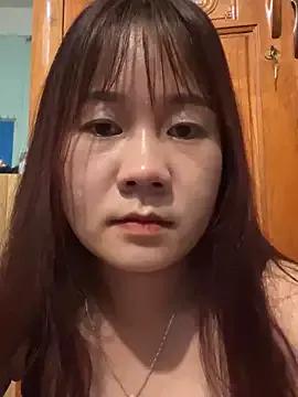 Freechat qinejr37 on StripChat