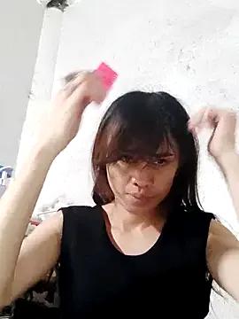 QueenSoreal on StripChat 