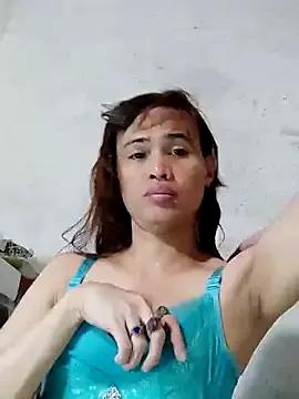 QueenSoreal on StripChat 