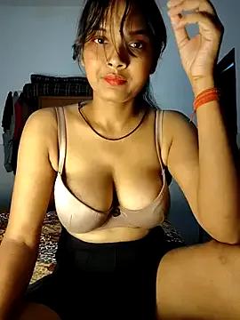 RAYI_Queen_2 — full nude show