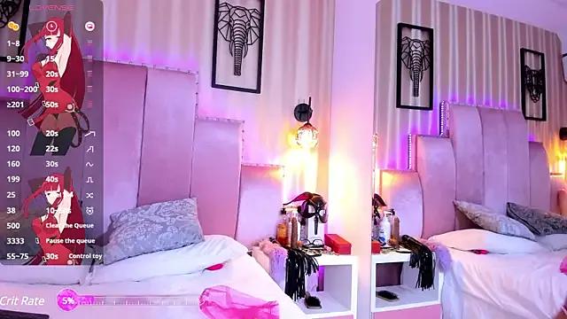 SamanthaAdele on StripChat 
