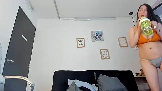 Samaraa_Smith on StripChat 
