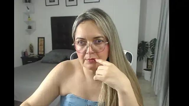 Freechat samy_vsn on StripChat