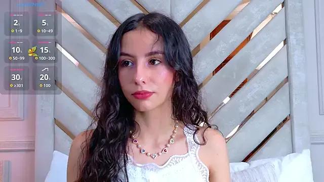 Sarah-Grace on StripChat 