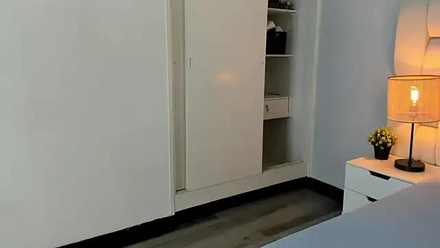 Freechat SaraOspinna on StripChat