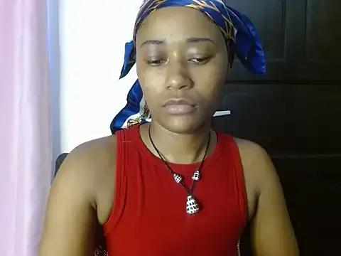 savage_laura on StripChat 