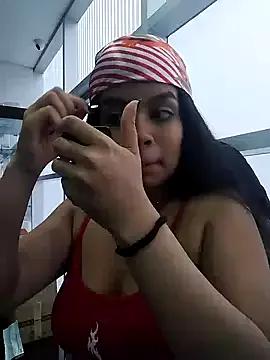 sccarlett_rousse on StripChat