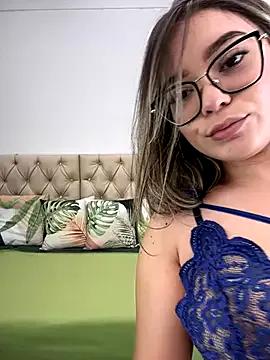 ShyNotSorryXXX — RIDDING DILDO
