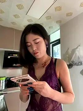 sunny-520 on StripChat 