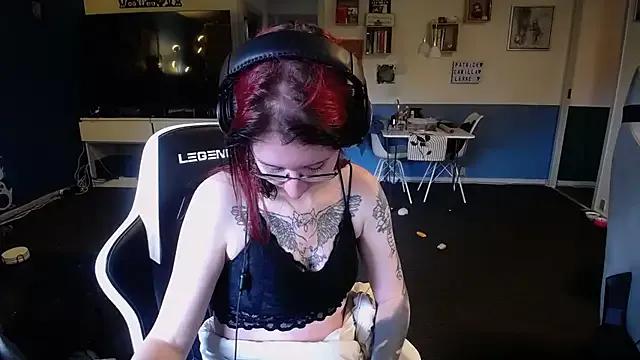 TattooedGirlDK on StripChat 