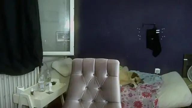 turkishTransEfsun — show your ass