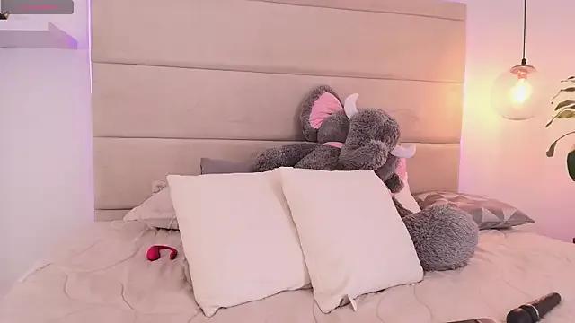 VENUSMOON777 — blow job untill cum on my face