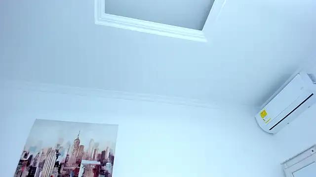 Freechat victoriavelasquez on StripChat
