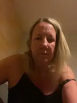 Photos of X-Victoria-X from StripChat is Freechat